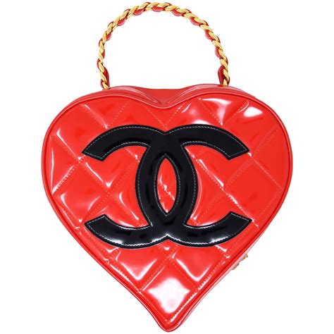 heart chanel purse